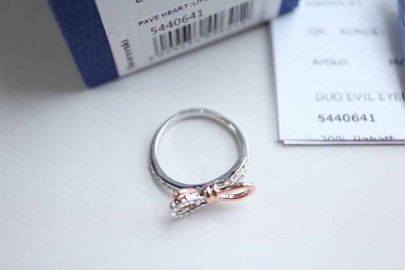 Swarovski Ring 01lyr02 (5)